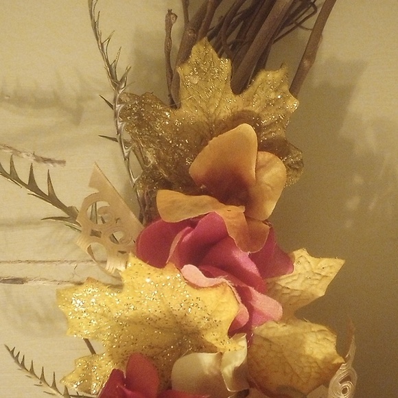 Fall artificial wreath - Picture 5 of 6